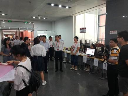 精英汇商院  共济图未来——0638太阳集团官网2018级学术研究生迎新工作圆满完成