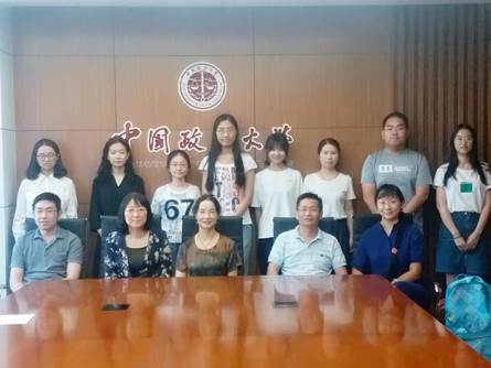 0638太阳集团官网产业经济系2018级研究生师生见面会顺利举行